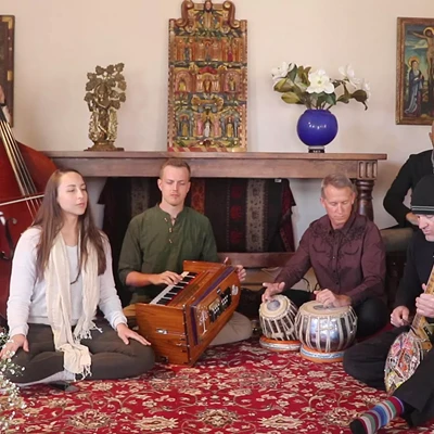Image: Kirtan/Mantra